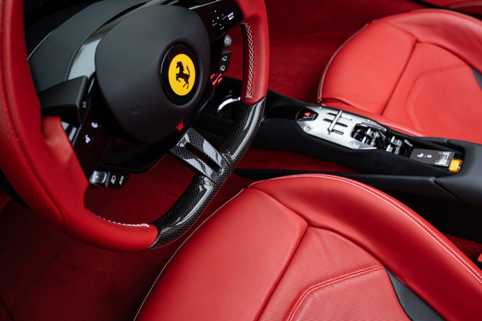 2025 FERRARI 296 GTS STANDARD - KOREAN SPECS - BRAND NEW